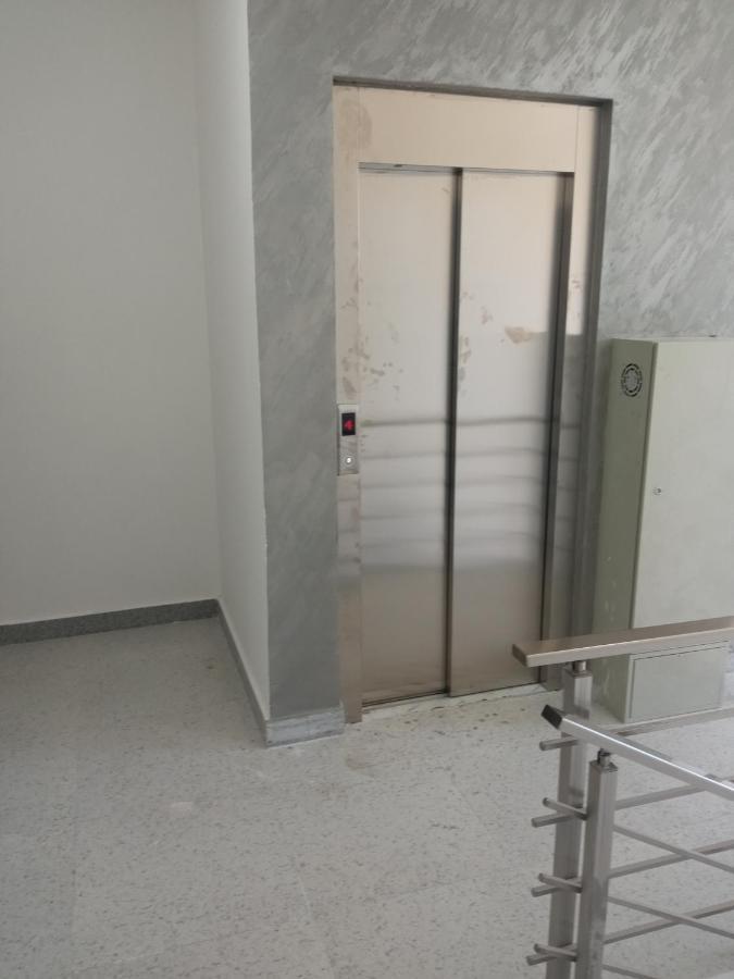 Apartman Ami Улцин Екстериор снимка